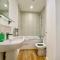 Stylish 2 bed flat in Basingstoke By 20Property Stays Short Lets & Serviced Accommodation