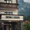 Suru Hotel & Restaurant