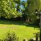 Cosy dog friendly lodge with an outdoor bath on the Isle of Wight