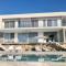 Kuro Beach House - Oceanfront Luxury & 25m pool