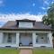 Holland House - Historic and Sophisticated