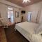 Holland House - Historic and Sophisticated
