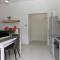 L APARTMENT