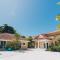 Beachfront Art Villa Samui