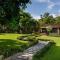 Green Mansions Jungle Resort - Sauraha