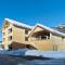 Blue Note Apartments