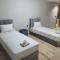 Les Belles Residences E