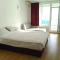 Silver Beach B16