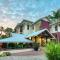 Freestyle Resort Port Douglas - Port Douglas