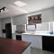 Modern Palm Beach getaway to suit whole family
