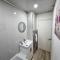 *12PR* Setup for your most relaxed & amazing stay + Free Parking + Free Fast WiFi * - Beeston Hill