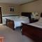 Chalet Inn & Suites - Centerport