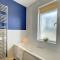 Spacious - PENTHOUSE 2 Bed Apartment with secure allocated parking - Sheffield