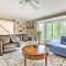 Large Private Yard: Grand Worcester Getaway