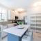 Panoramic Views from this gorgeous 2 Bed Property - Village Location - Whistler