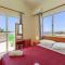 Villa Camelia by Villa Plus