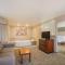 Best Western Harbour Pointe Lakefront