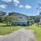Docks and Balcony Peaceful River Abode in Dunnellon - دونيلون