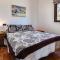 Lovely Home In El Jaral - El Gastor