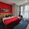 Wellesley Hotel