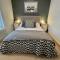 Gorgeous 2 bedroom apartment edge of Cabot Circus
