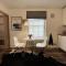 Gorgeous 2 bedroom apartment edge of Cabot Circus