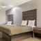 Americas Best Value Platinum Inn & Suites