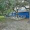 4 Mi to Beach Pet-Friendly Rockport Home - Rockport