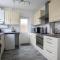 Ludlow Drive 3 bed Contractor family Town house in melton Mowbray - Melton Mowbray