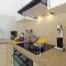 VERONICA - Coralli Beachfront Apartment