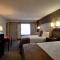 Best Western Harbour Pointe Lakefront
