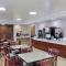 All Seasons Inn & Suites