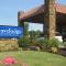 Travelodge by Wyndham Coffeyville - Coffeyville