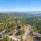 Altitude Adjustment- Panoramic Views, Sleeps 12