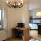 studio e - Quiet central business one bedroom apartment for 3 guests