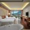 HUALUXE Hotels & Resorts Kunming, an IHG Hotel