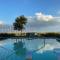 Hotel Golden Lake Resort