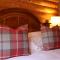 Strathisla - Luxury Two Bedroom Log Cabin with Private Hot Tub & Sauna - Berwick-Upon-Tweed