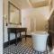 The LaLit London