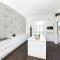 JOIVY Delightful Flat with Parking - إدنبرة