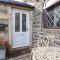 8 Lune Street - Keighley