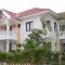 GM Doc Let Beach Resort & Spa