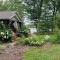 Cozy Lakeside Cottage Pontoon, Kayaks, Grill - Newaygo