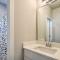 Gorgeous Georgetown Home, Walk to the Square!