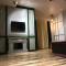 Entire Craftsman house with 2 Bedrooms kitchen and more