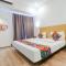 FabHotel Destiny Inn - Nr Medanta Hospital