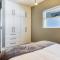 Backup Powered Luxury Central Promenade Apartment