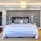 Backup Powered Luxury Central Promenade Apartment