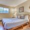 Creekside Condo 136 - Meredith Lodging