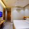 HOTEL OM